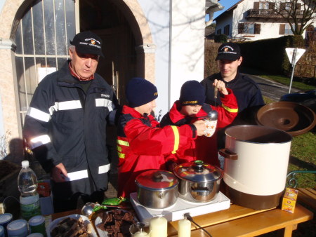 FF-Jugend sorgte für die Verpflegung